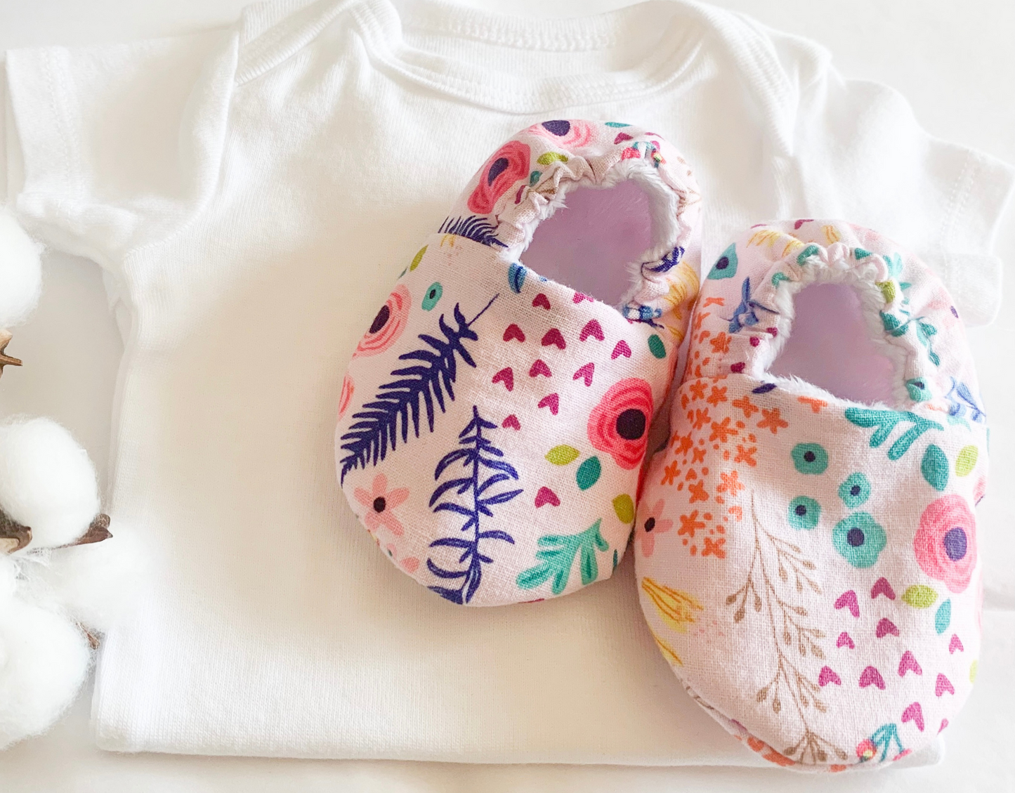 Pink Floral Elastic Baby Shoe